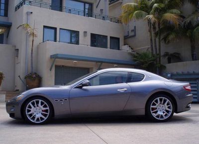 2009 Maserati GranTurismo Base Trim - Click to see full-size photo viewer